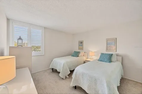 6285 Midnight Pass Road Sarasota FL 34242