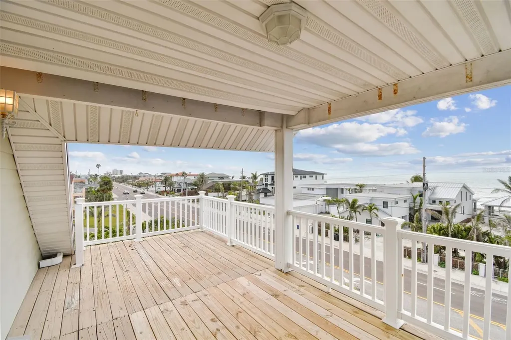 16033 Gulf Boulevard Redington Beach FL 33708