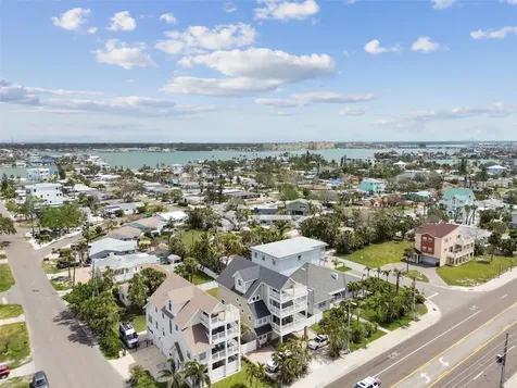 16033 Gulf Boulevard Redington Beach FL 33708