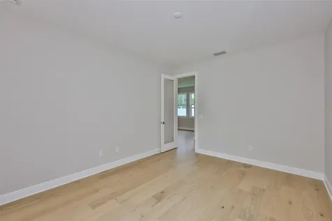 3616 W Platt Street Tampa FL 33609