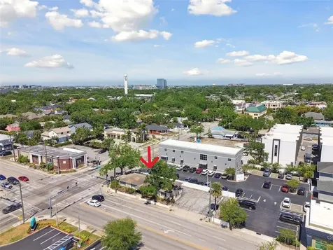 3019 W Azeele Street Tampa FL 33609