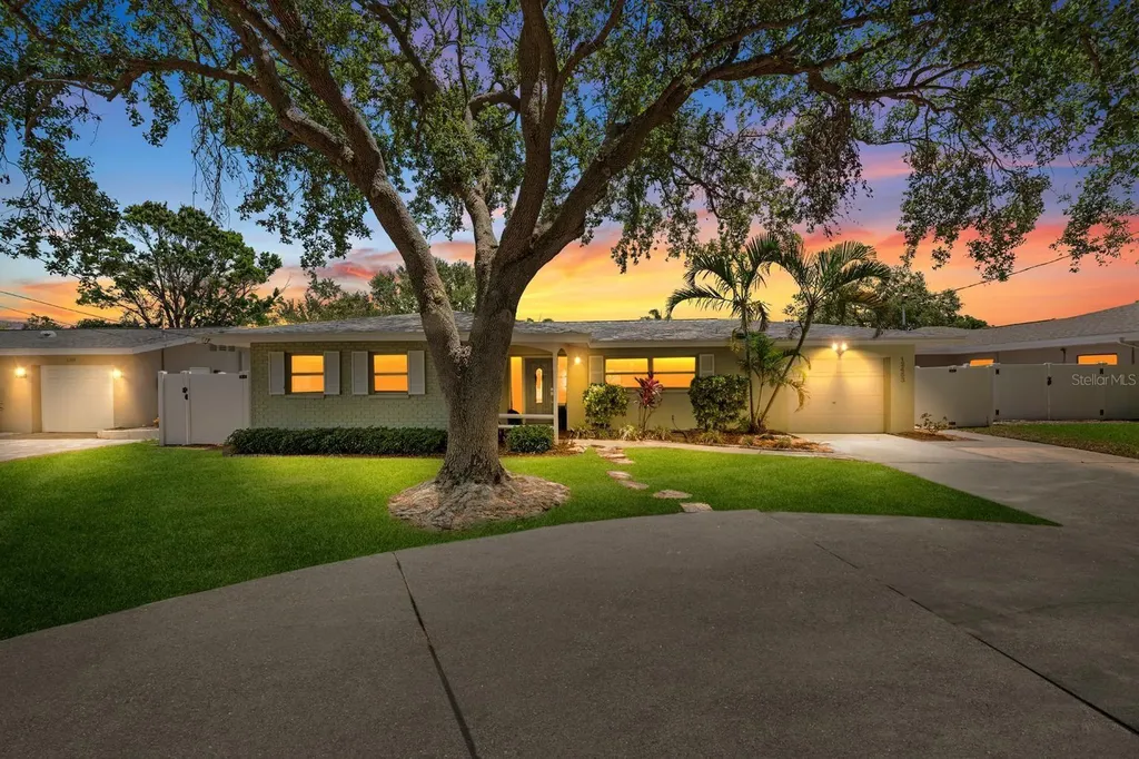 12453 138th Street N Largo FL 33774