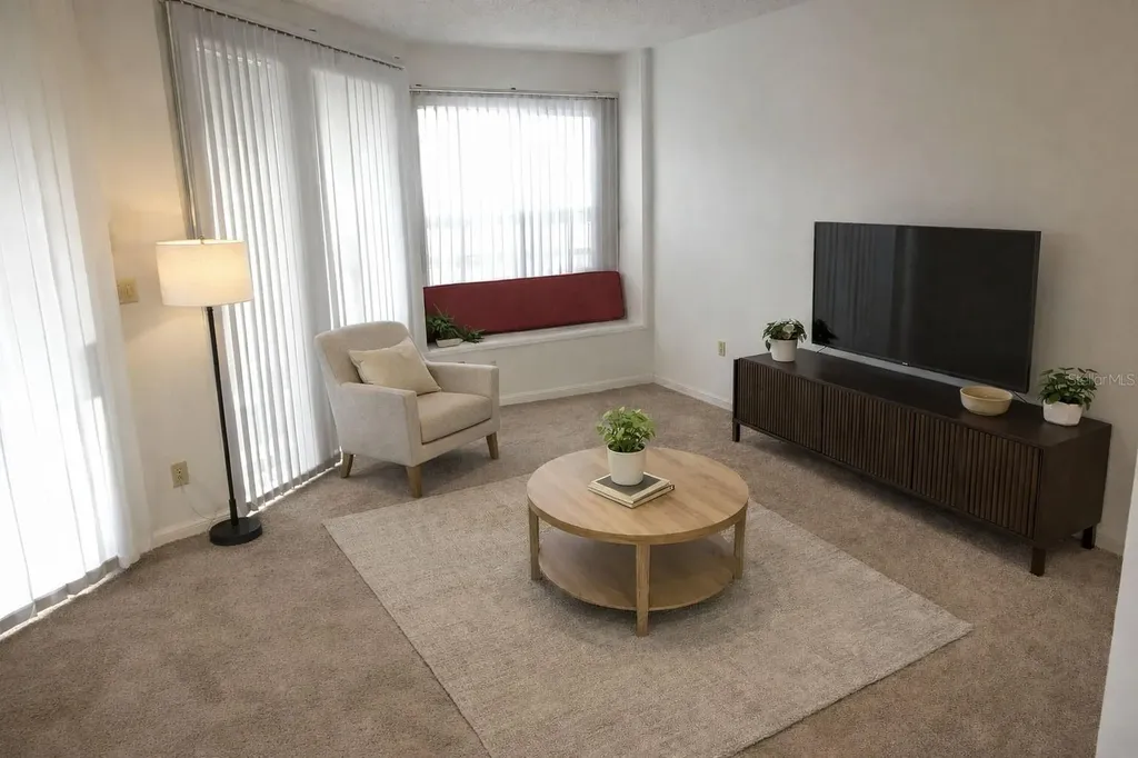 672 Post Oak Circle Altamonte Springs FL 32701