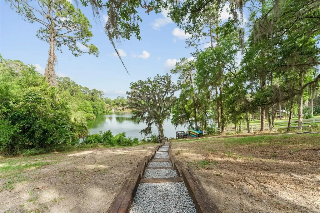 19938 Burkitt Road Dunnellon FL 34432