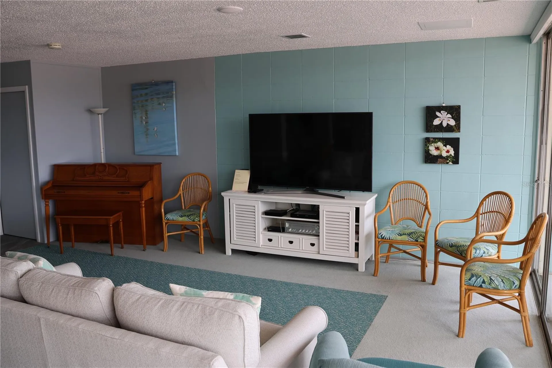 700 Mirror Terrace NW Winter Haven FL 33881