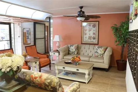 700 Mirror Terrace NW Winter Haven FL 33881