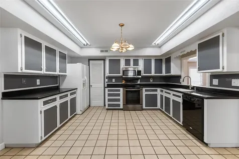 1826 NW 21st Street Gainesville FL 32605