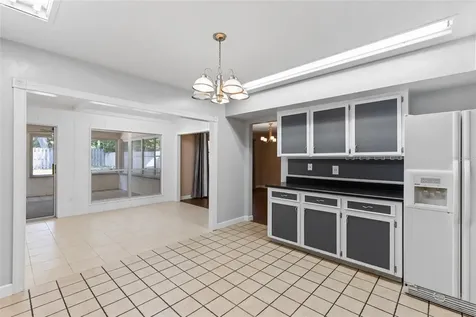 1826 NW 21st Street Gainesville FL 32605