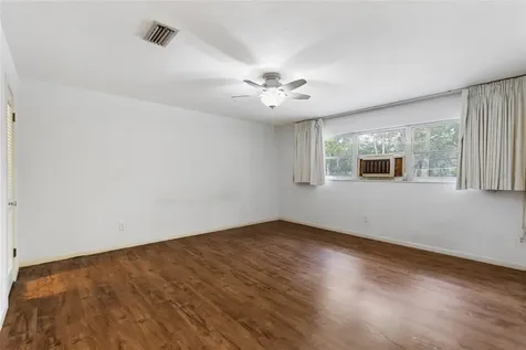 1826 NW 21st Street Gainesville FL 32605