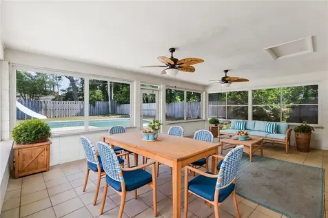 1826 NW 21st Street Gainesville FL 32605