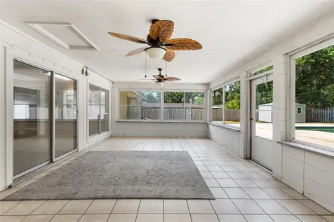 1826 NW 21st Street Gainesville FL 32605