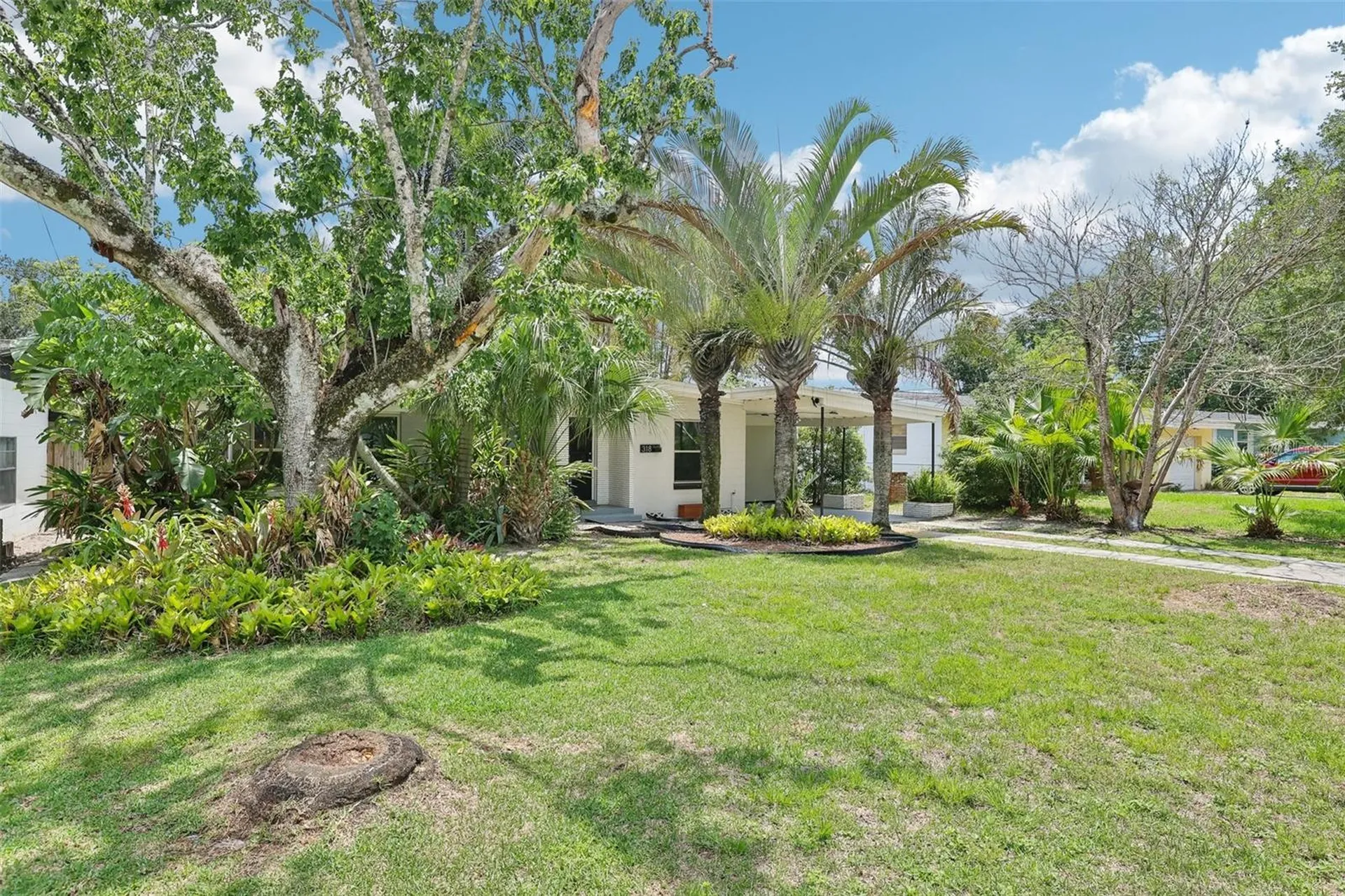 318 E Jersey Street Orlando FL 32806