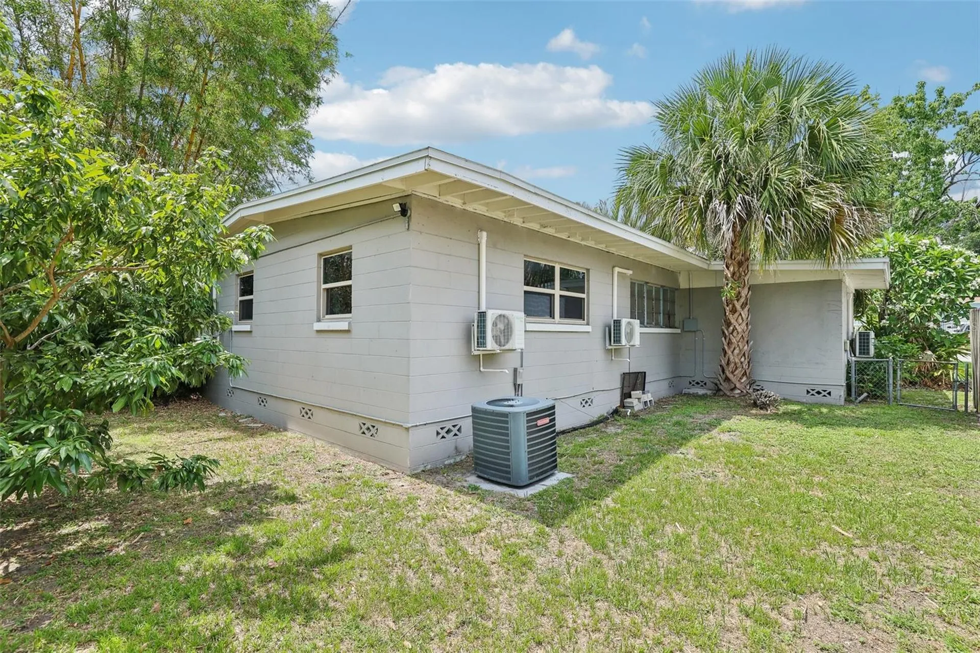 318 E Jersey Street Orlando FL 32806