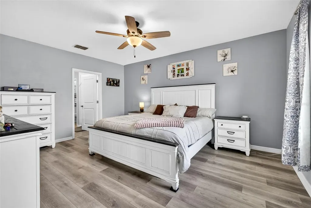 9616 Lemon Drop Loop Sun City Center FL 33573