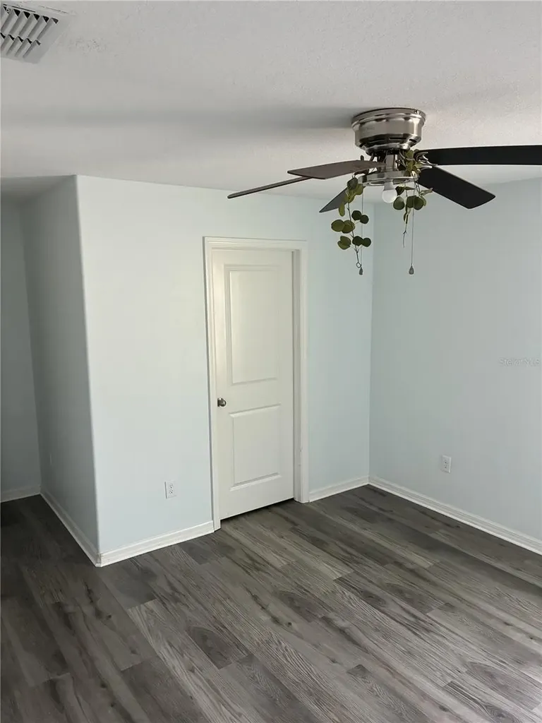 9616 Lemon Drop Loop Sun City Center FL 33573