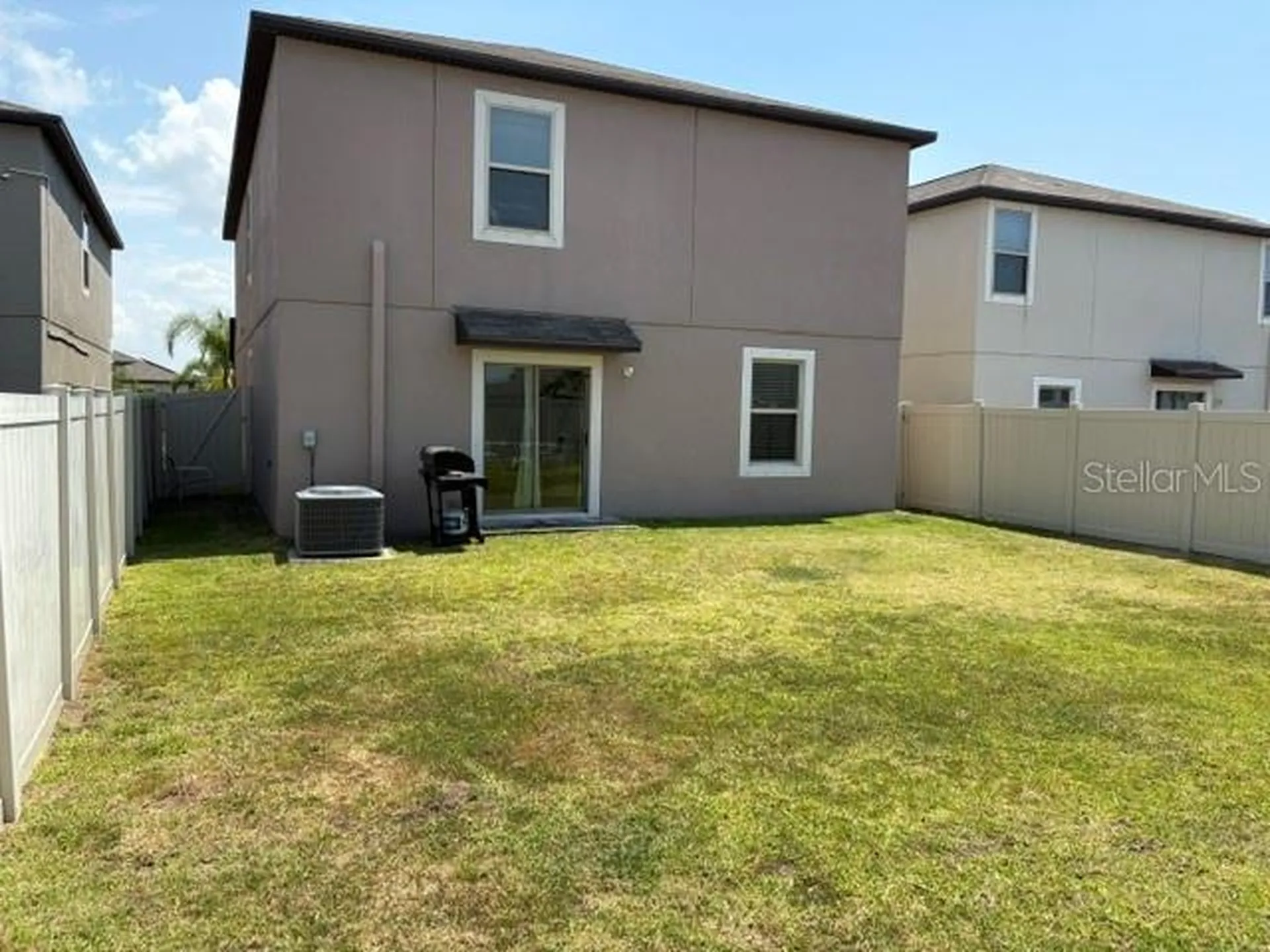 9616 Lemon Drop Loop Sun City Center FL 33573