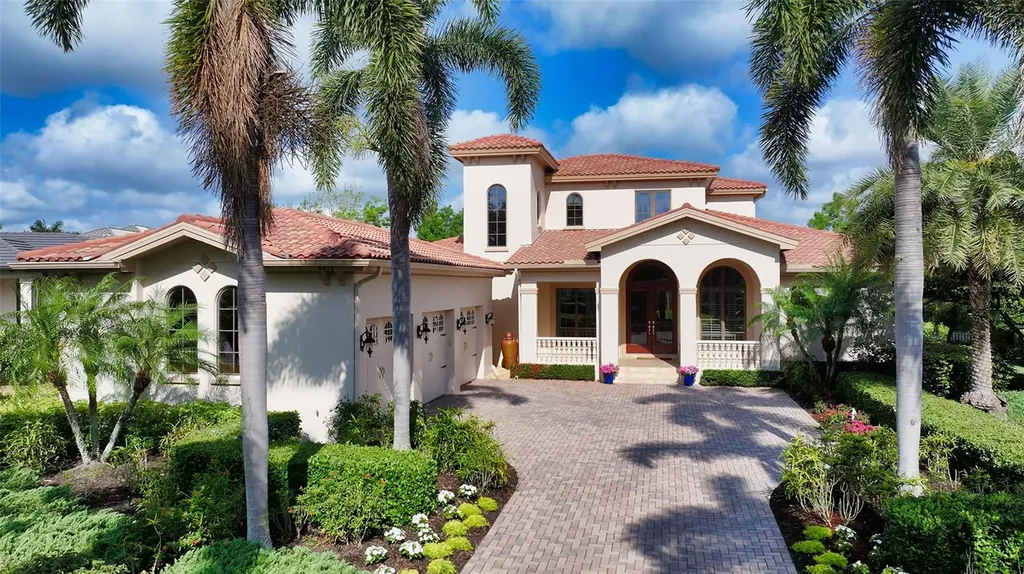 8016 Bounty Lane Bradenton FL 34202