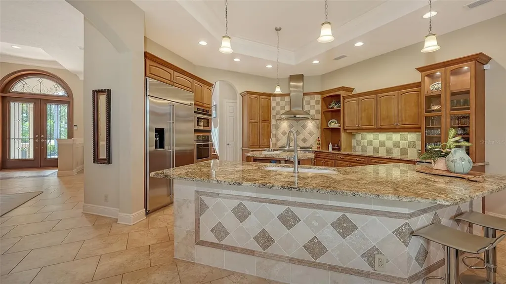 8016 Bounty Lane Bradenton FL 34202
