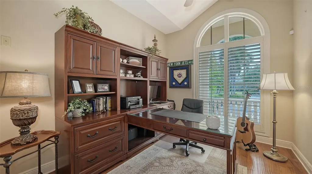 8016 Bounty Lane Bradenton FL 34202