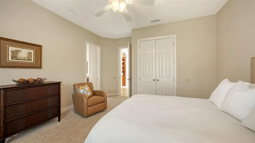 8016 Bounty Lane Bradenton FL 34202