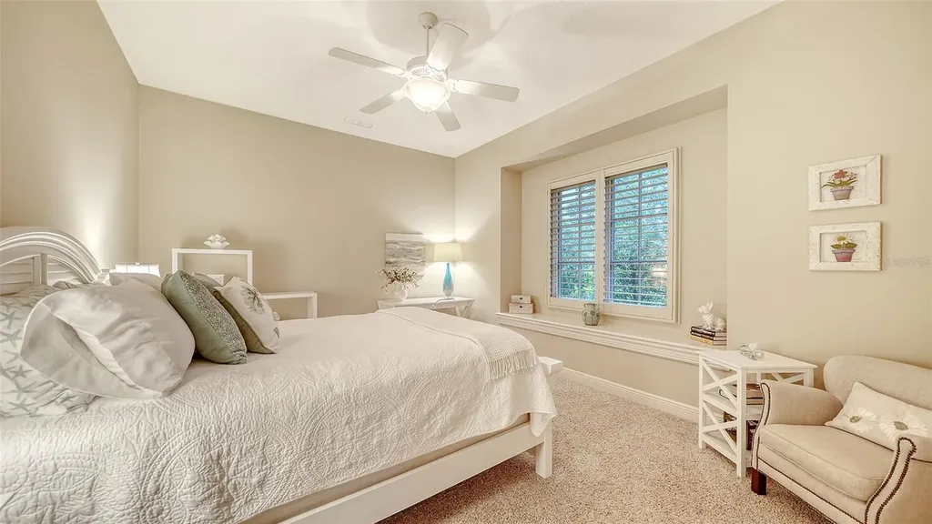 8016 Bounty Lane Bradenton FL 34202