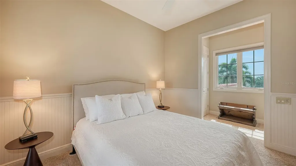8016 Bounty Lane Bradenton FL 34202