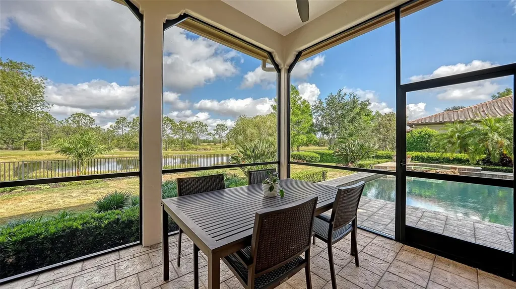8016 Bounty Lane Bradenton FL 34202