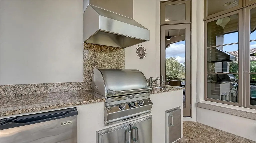 8016 Bounty Lane Bradenton FL 34202