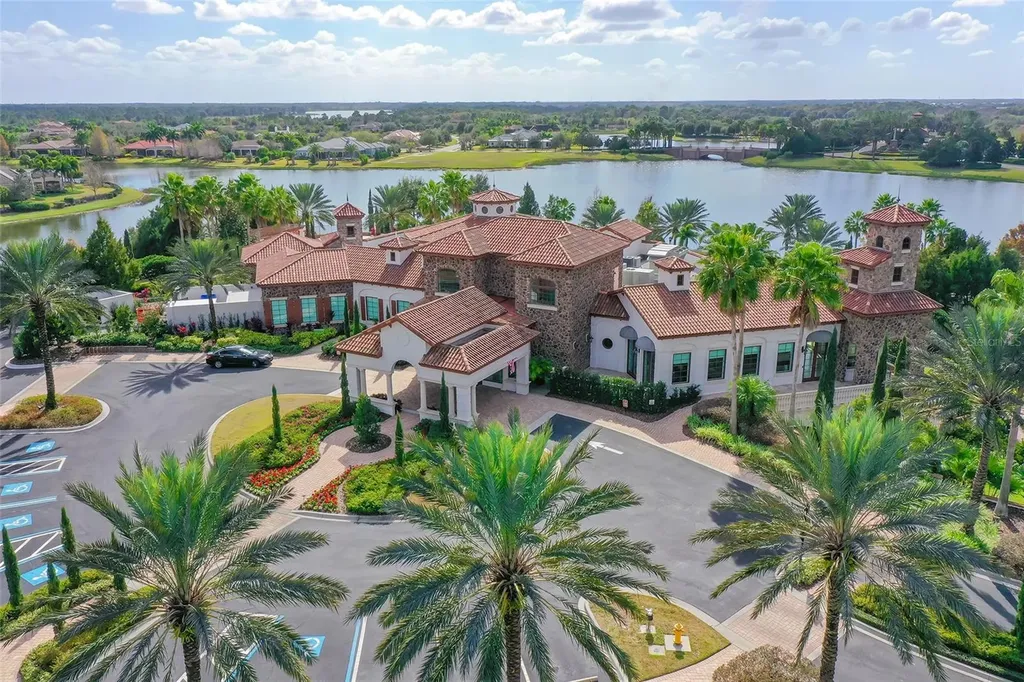 8016 Bounty Lane Bradenton FL 34202