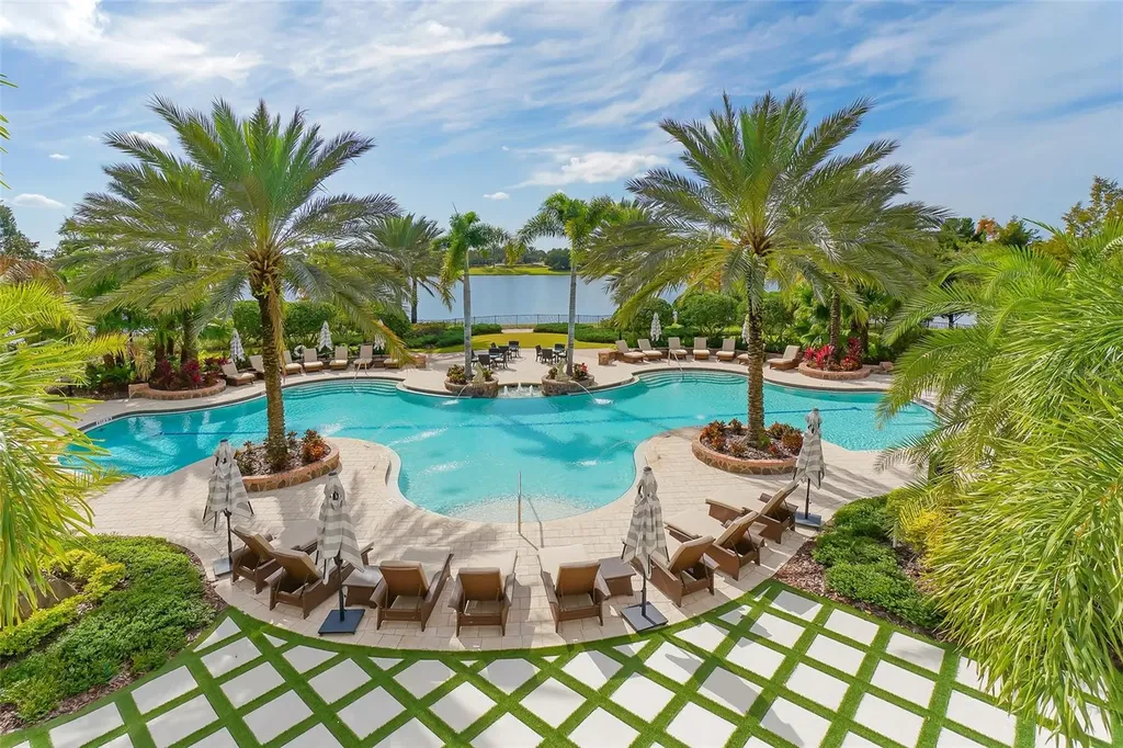 8016 Bounty Lane Bradenton FL 34202