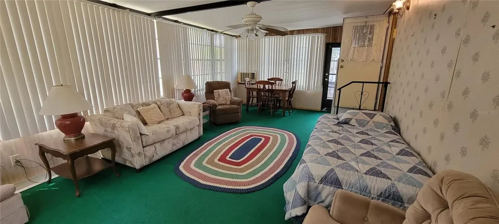 100 Pine Drive Kenansville FL 34739