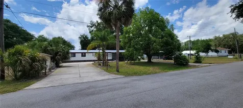 100 Pine Drive Kenansville FL 34739