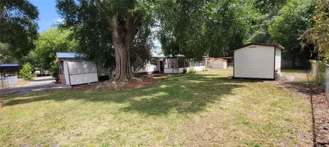 100 Pine Drive Kenansville FL 34739