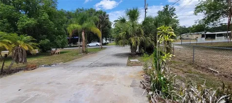 100 Pine Drive Kenansville FL 34739