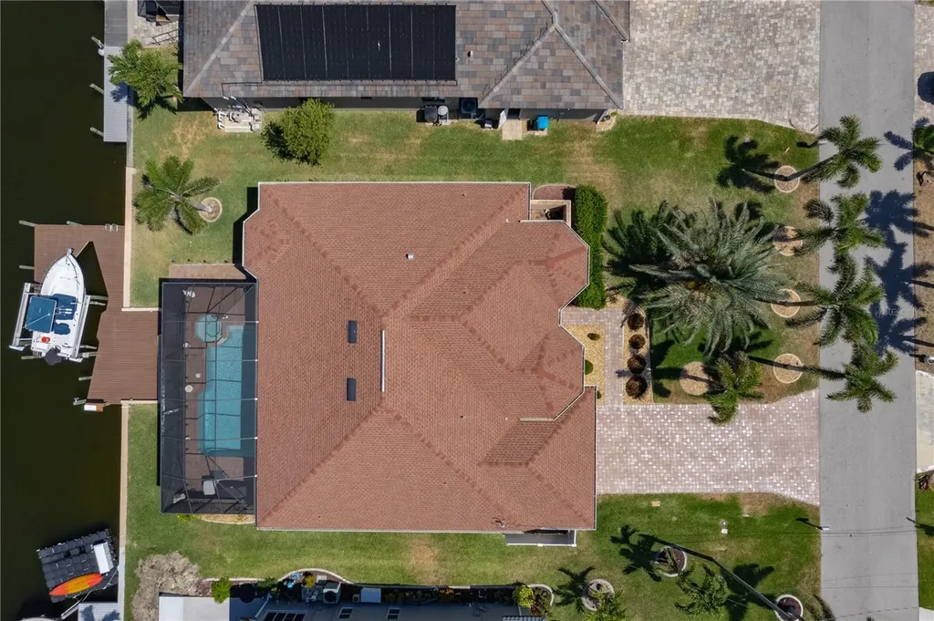 5228 SW 8th Court Cape Coral FL 33914