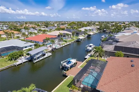 5228 SW 8th Court Cape Coral FL 33914