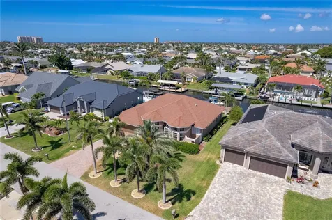 5228 SW 8th Court Cape Coral FL 33914