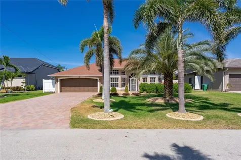 5228 SW 8th Court Cape Coral FL 33914