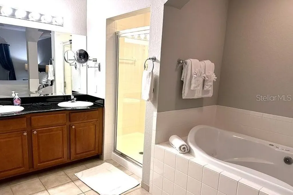 8112 Poinciana Boulevard Orlando FL 32821