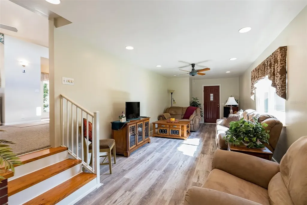 7721 Forest Way Lakeland FL 33810