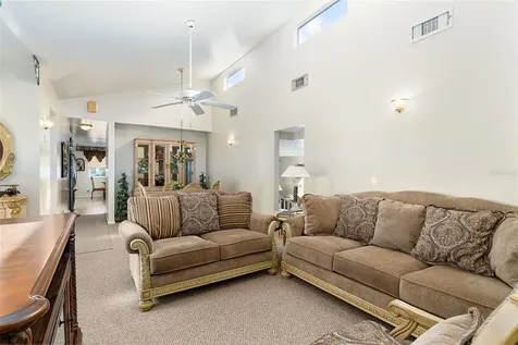 7721 Forest Way Lakeland FL 33810