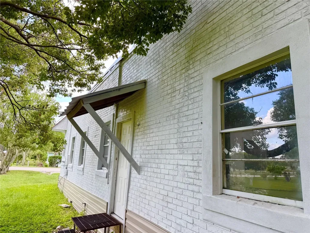 412 Bay Street NW Fort Meade FL 33841