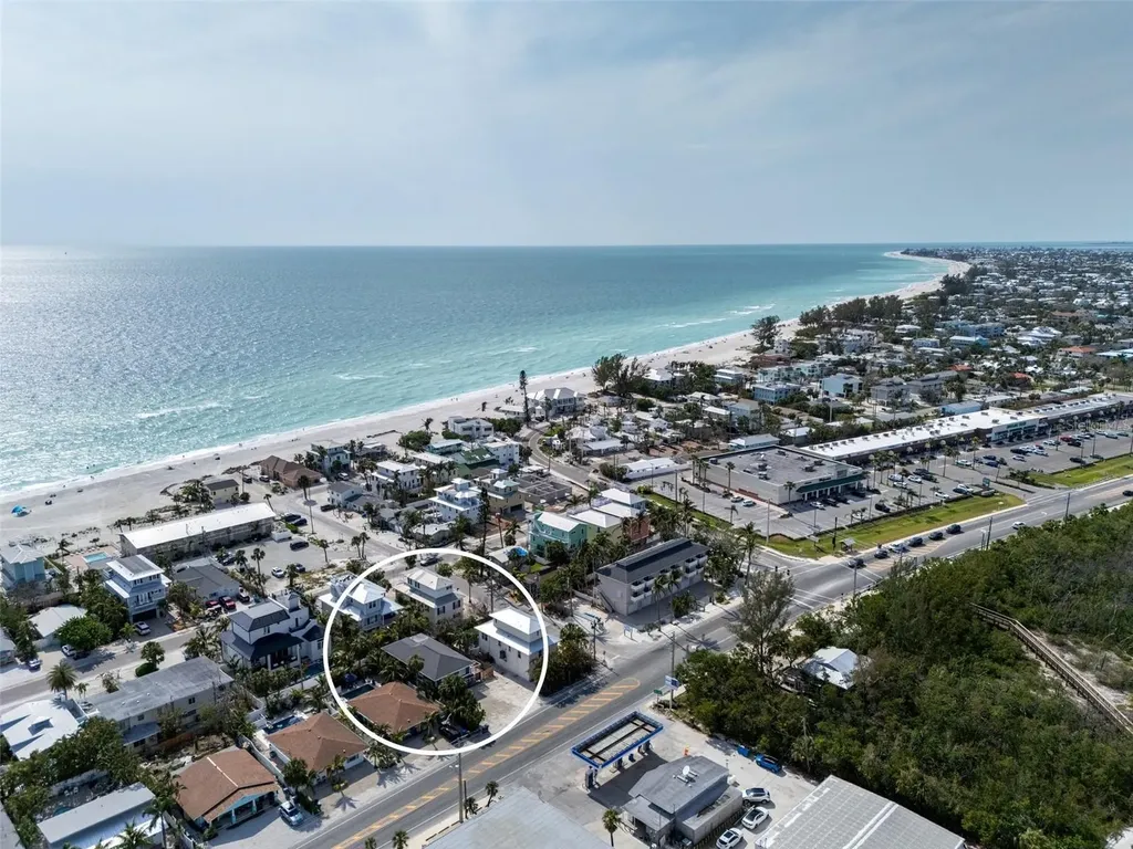 3018 Gulf Drive Holmes Beach FL 34217
