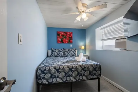 3018 Gulf Drive Holmes Beach FL 34217