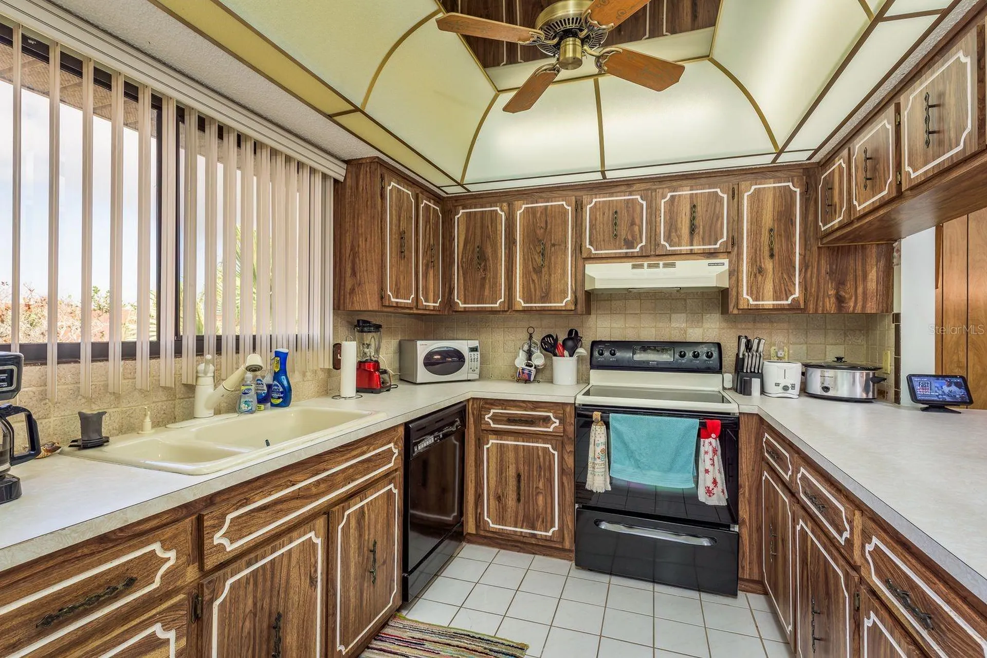 9910 Eagles Point Circle Port Richey FL 34668