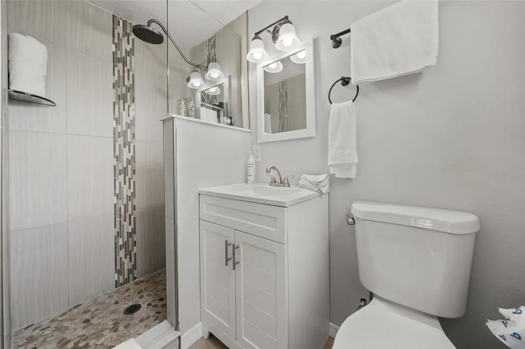 208 Peacock Lane Holmes Beach FL 34217