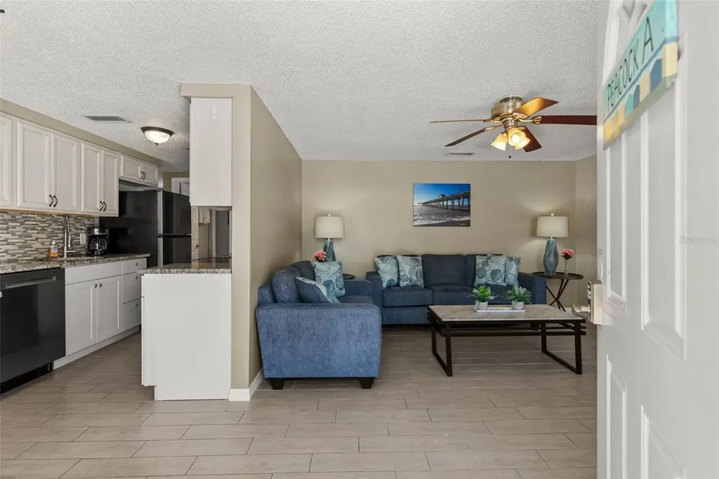 208 Peacock Lane Holmes Beach FL 34217