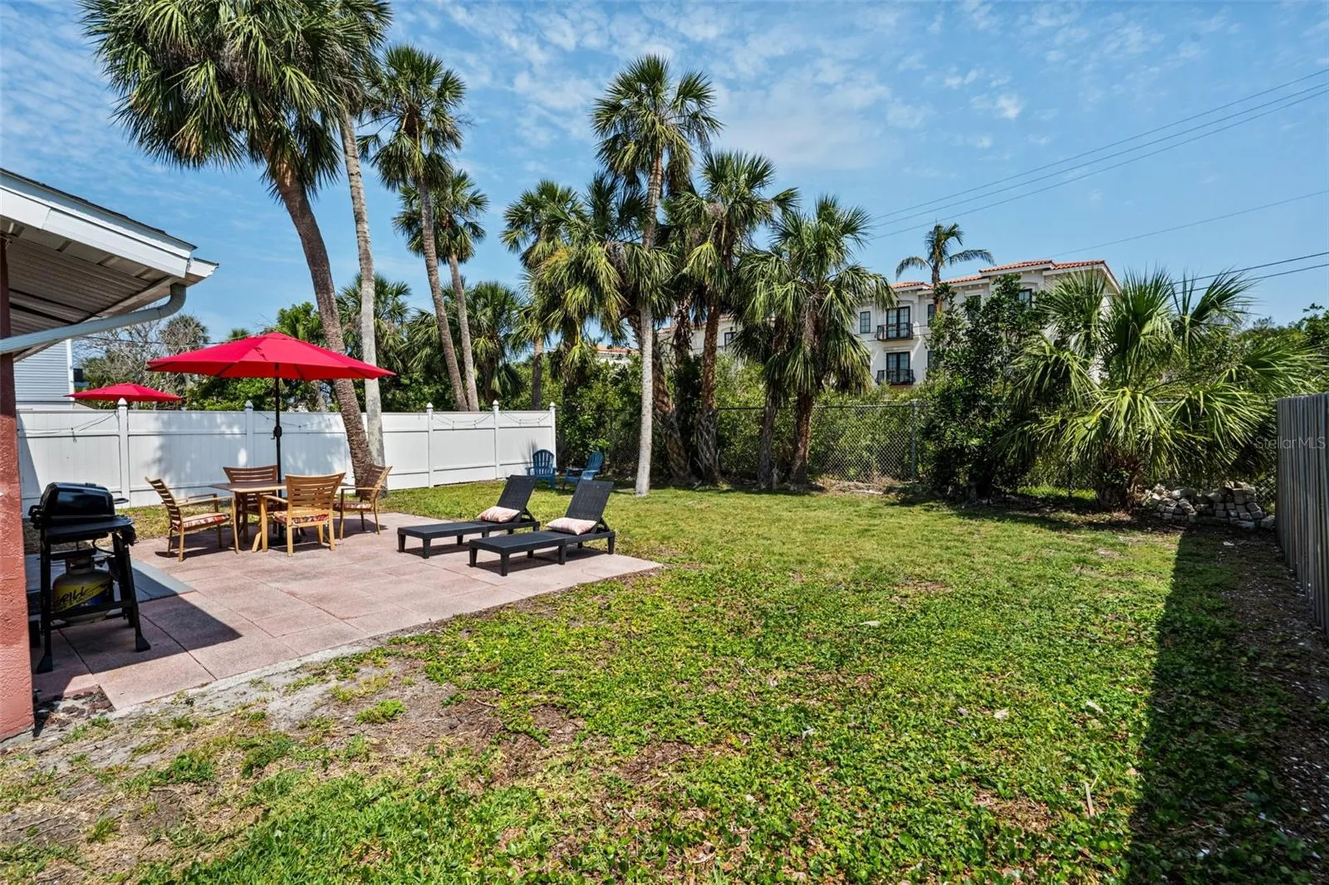 208 Peacock Lane Holmes Beach FL 34217