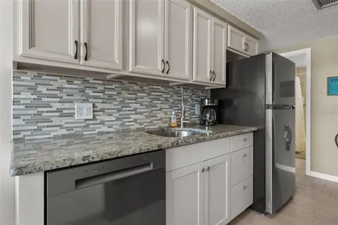 208 Peacock Lane Holmes Beach FL 34217