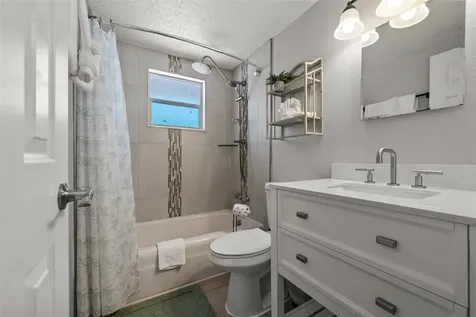 208 Peacock Lane Holmes Beach FL 34217